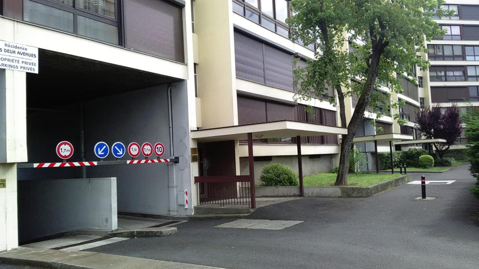Le Puy De Dome Apartment Clermont-Ferrand Exterior photo