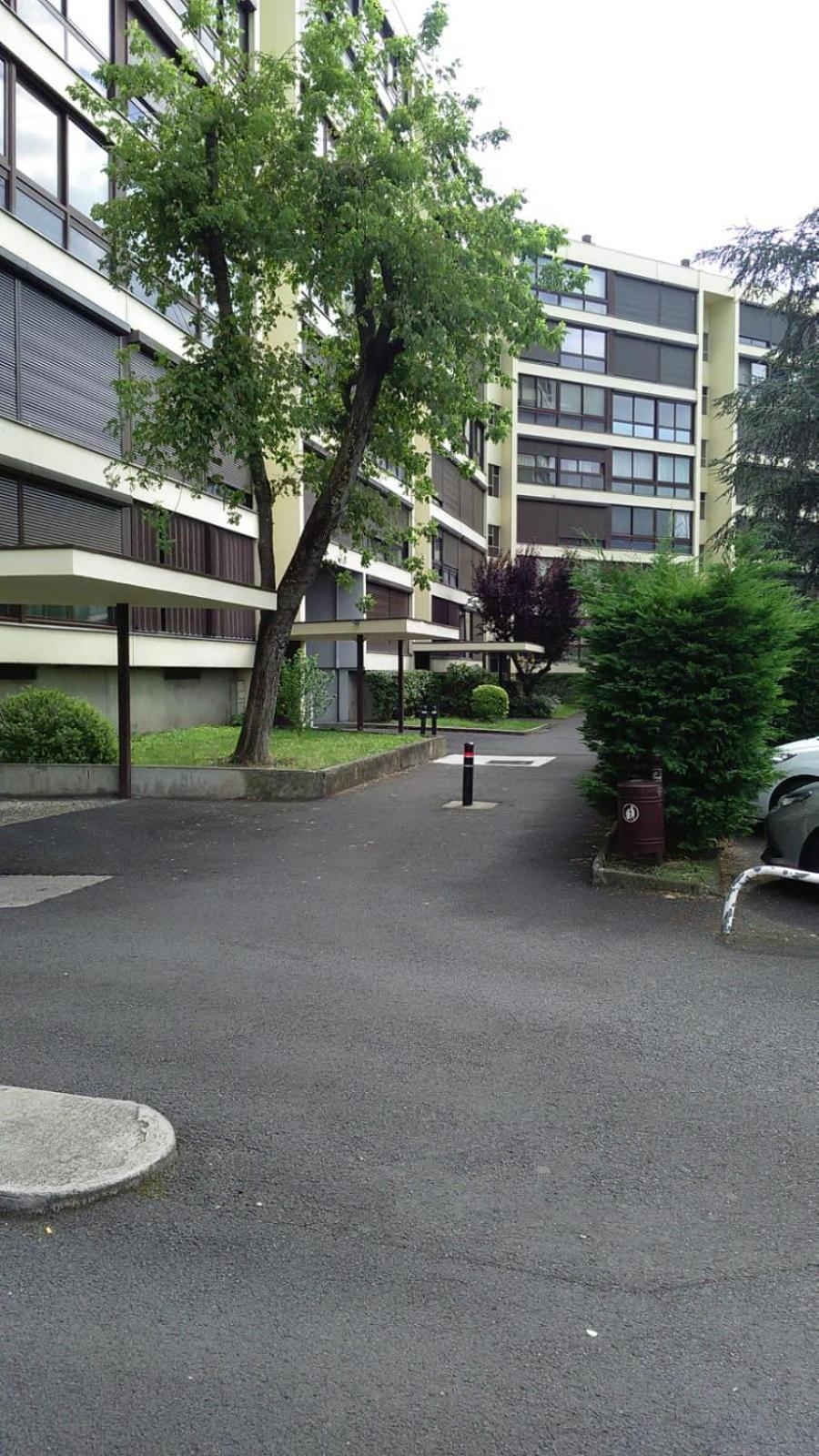 Le Puy De Dome Apartment Clermont-Ferrand Exterior photo
